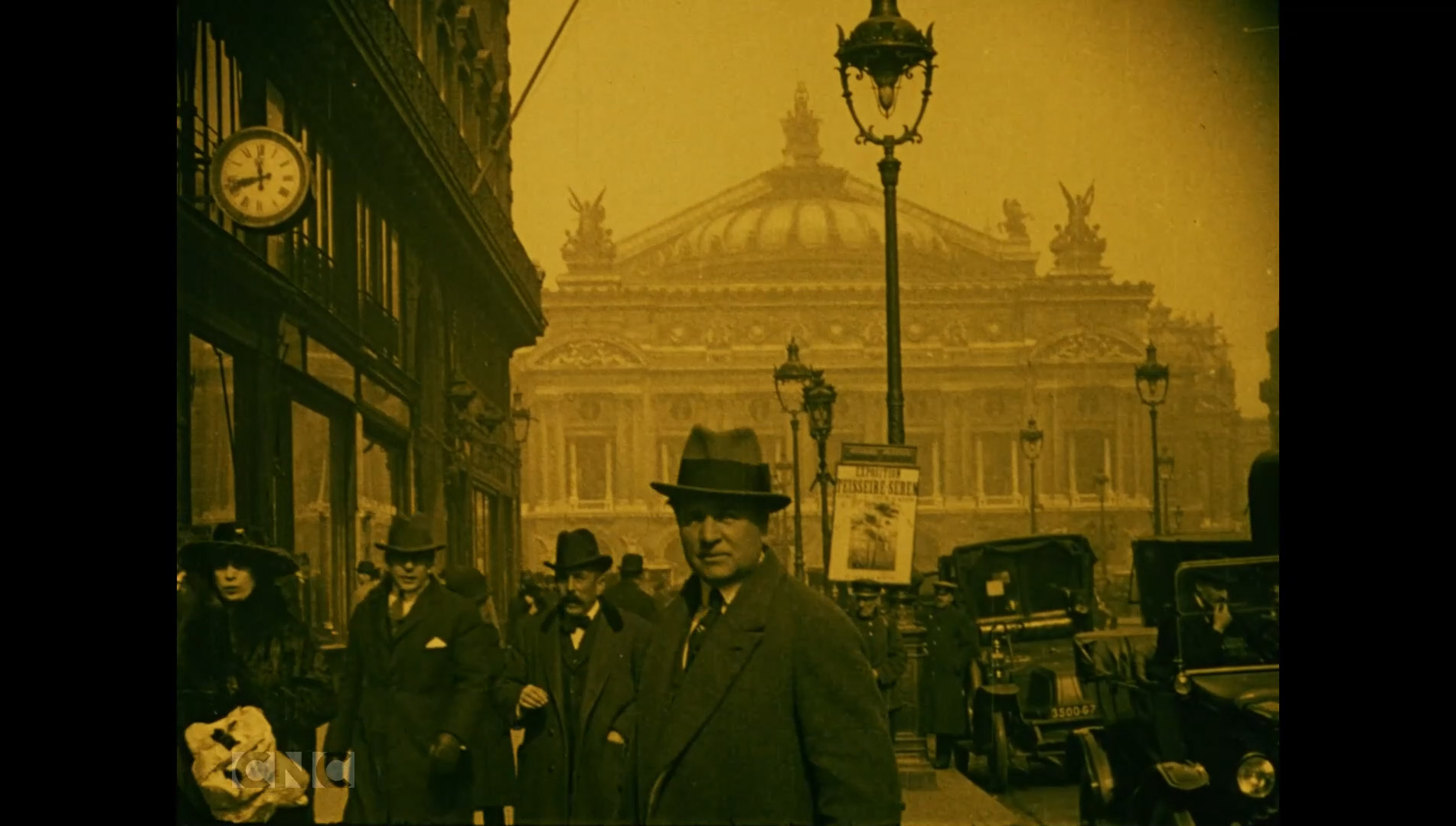 Image extraite du serial « Bolla di sapone » - Episode 4 – « Le Collier Indien » - CNC