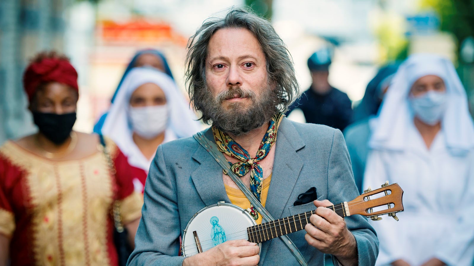 Mathieu Amalric dans Tralala des frères Larrieu.