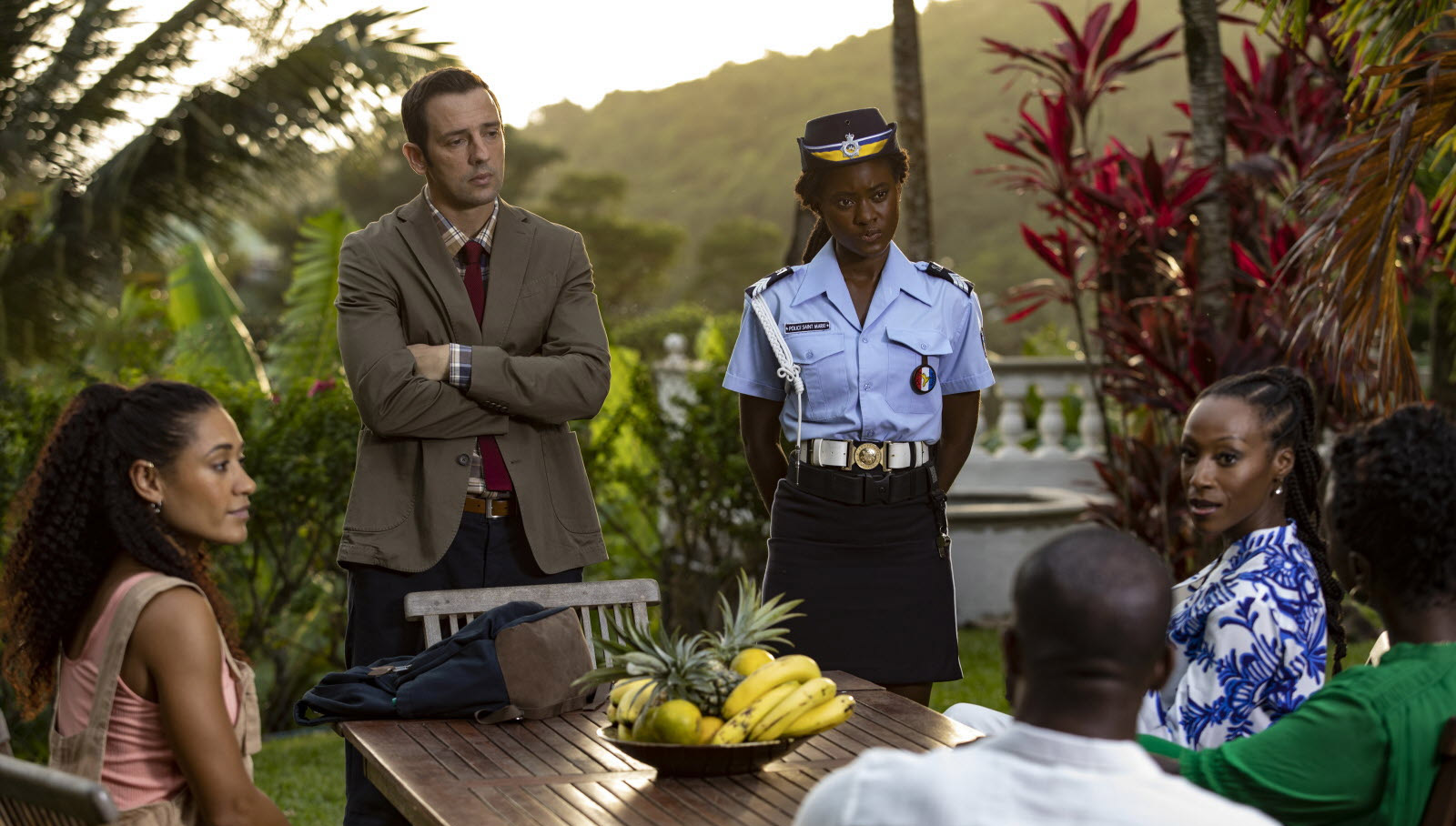 « Meurtres au paradis » (« Death in Paradise ») saison 11