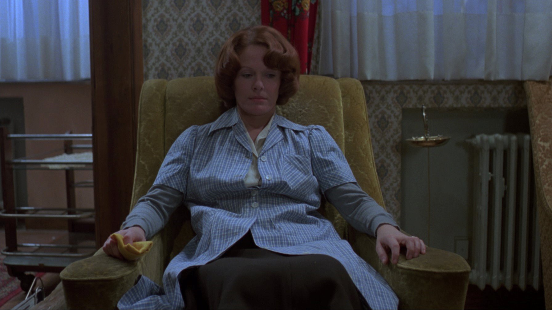 Delphine Seyrig dans « Jeanne Dielman, 23, Quai du Commerce, 1080 Bruxelles ».