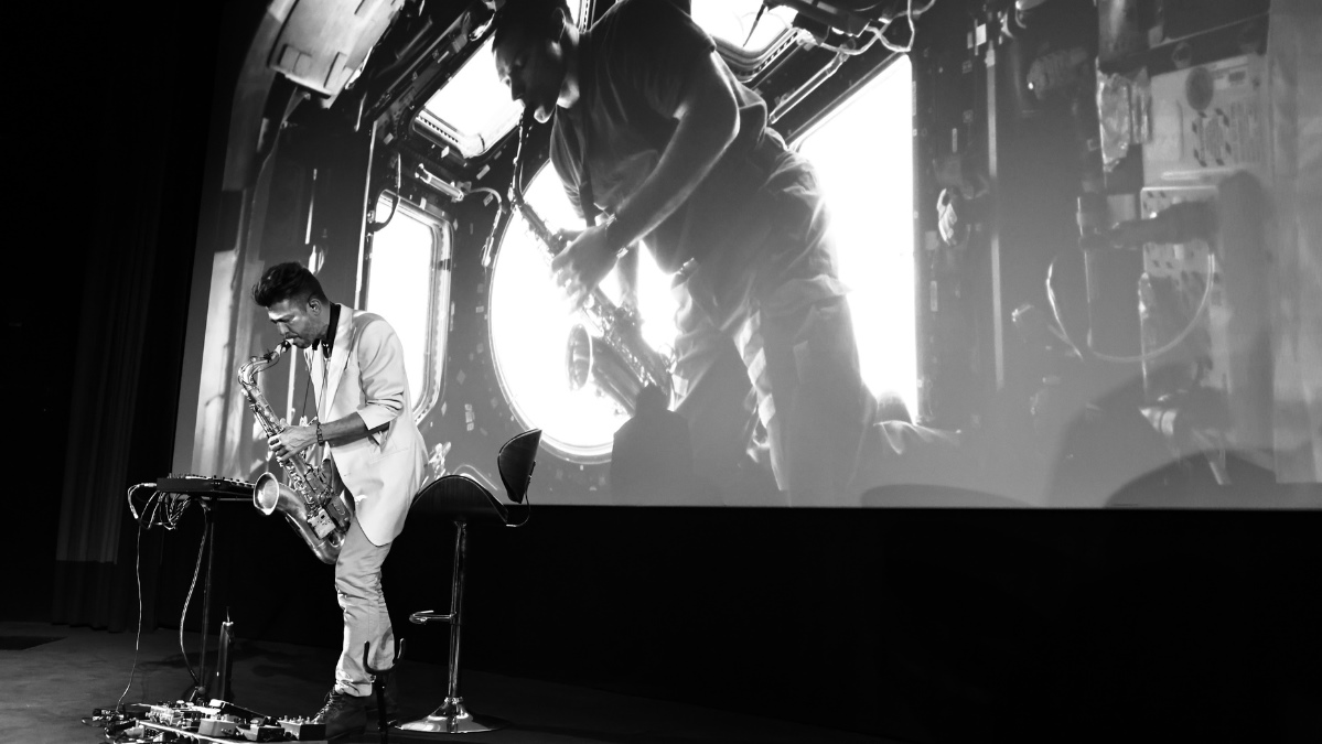 Le saxophoniste Guillaume Perret, à l'affiche du festival Silence.