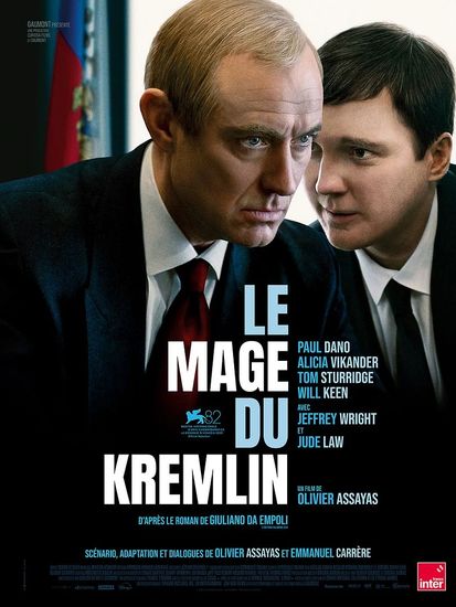 Affiche de Le Mage du Kremlin réalisé par Olivier Assayas