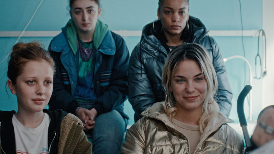 « Les Filles du ciel » réalisé par Bérangère McNeese