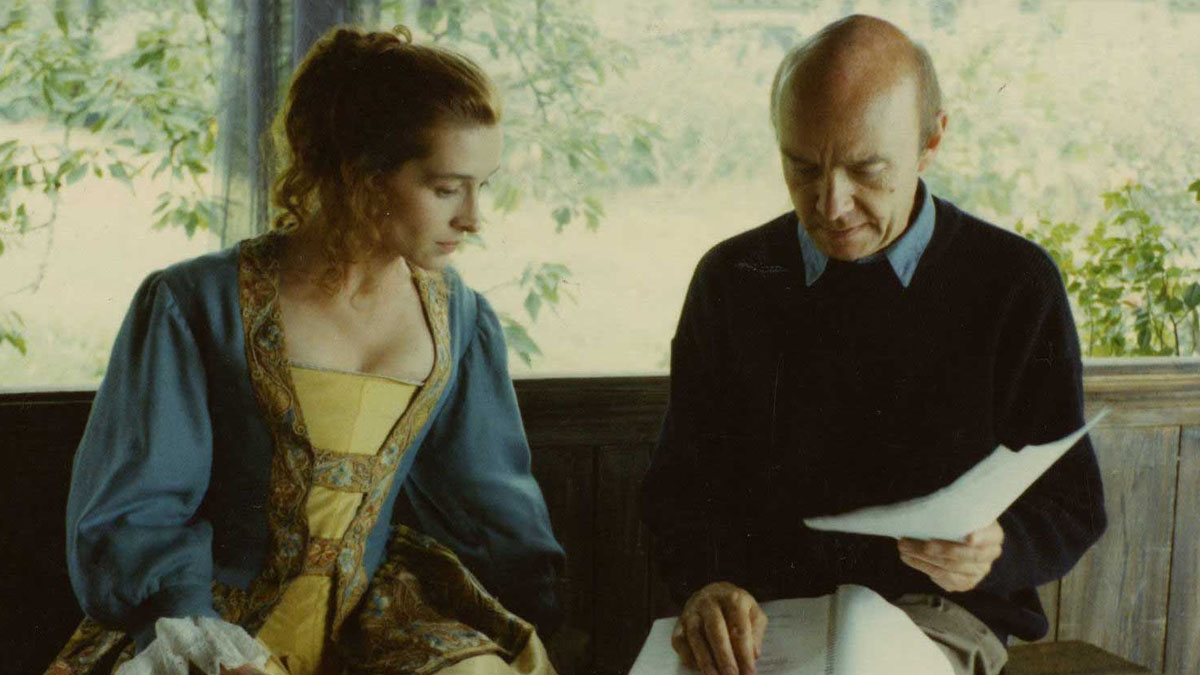 Anne Brochet et Jean Paul Rappeneau sur le tournage de « Cyrano de Bergerac »
