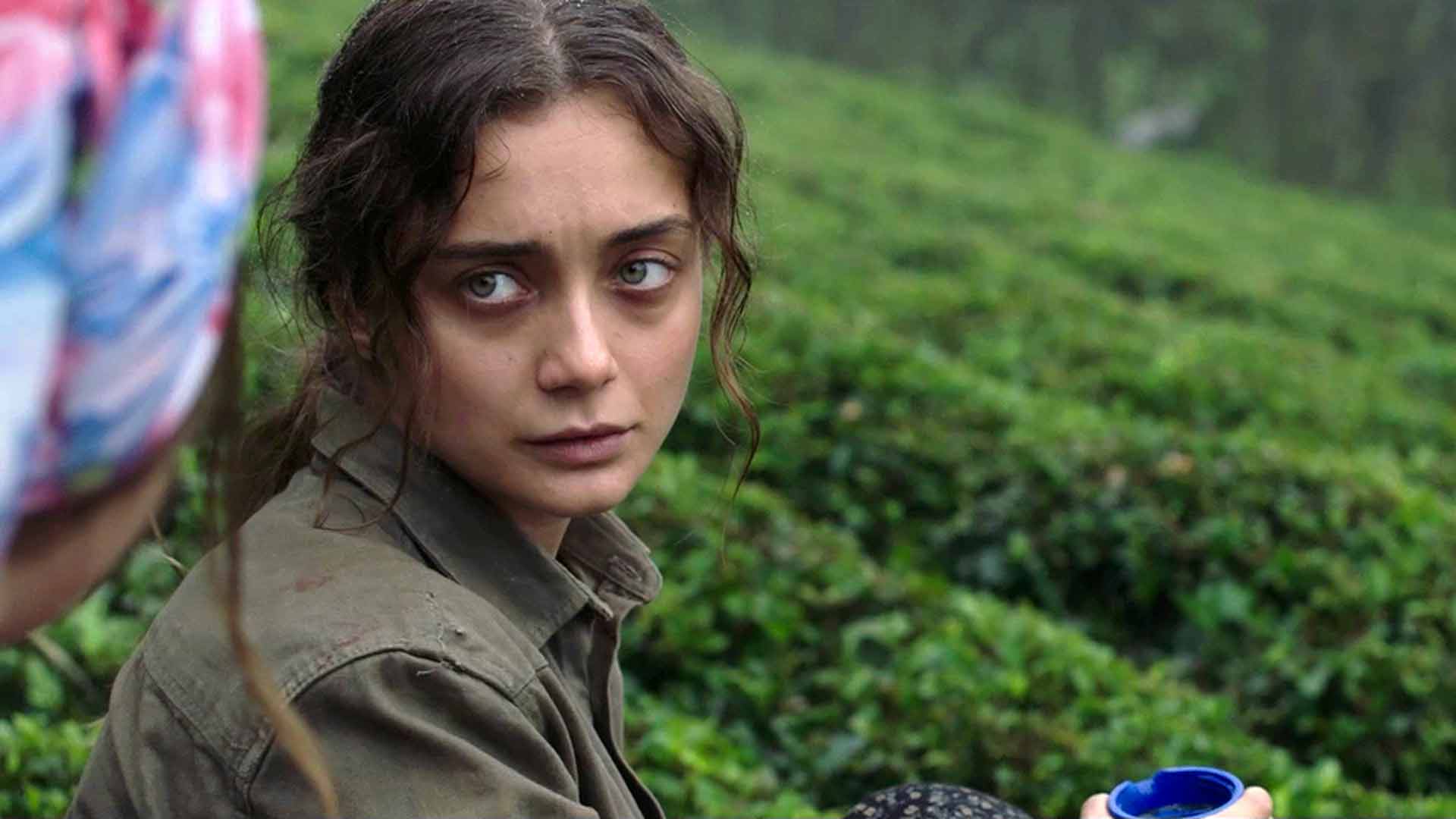 Sibel de de Çağla Zencirci et Guillaume Giovanetti