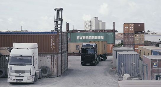 Rond point de l'asie de Hélène Robert et Jeremy Perrin, produit par Baldanders Films