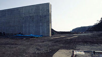 Mur anti-tsunami. 