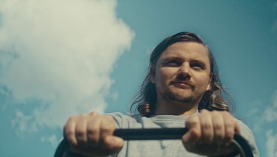 Visuel de Tondeuz de Simon Bonanni, produit par Phénomènes Films