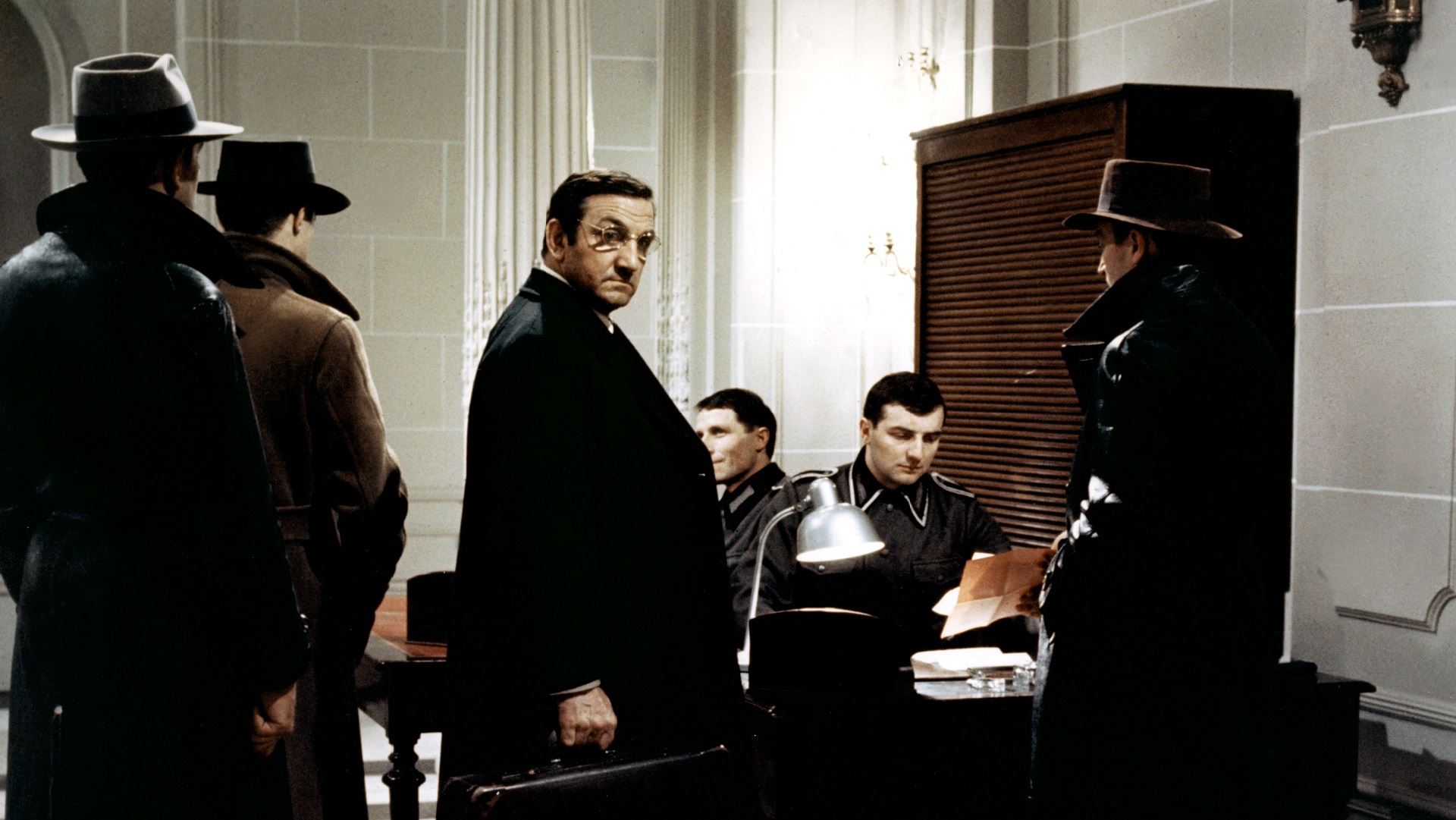 Lino Ventura dans "L'Armée des ombres" de Jean-Pierre Melville