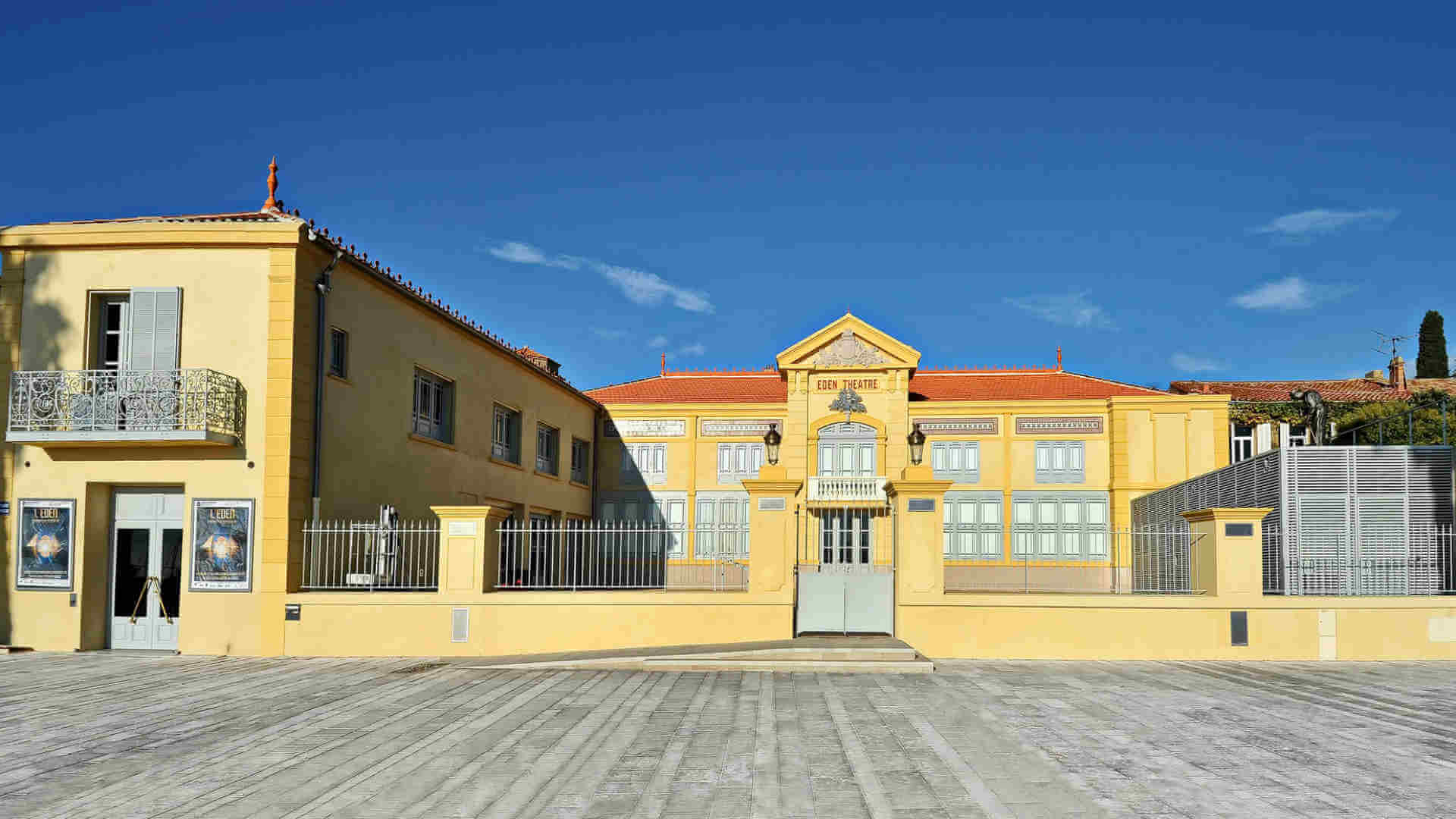 Facade du cinéma Eden-Théâtre