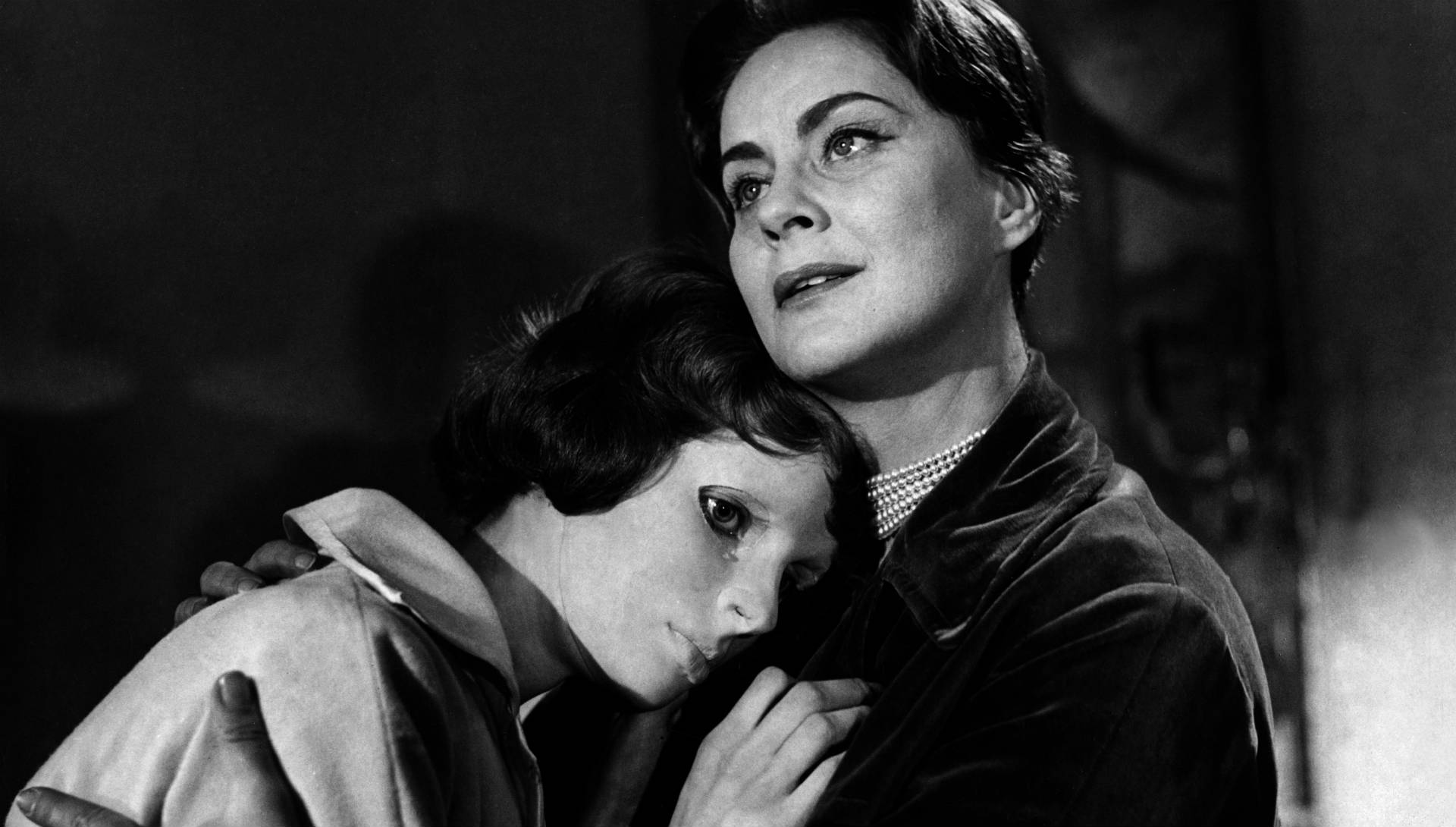 Distribution De Une Menace Sans Visage Film Georges Franju : aux frontières du réel | CNC