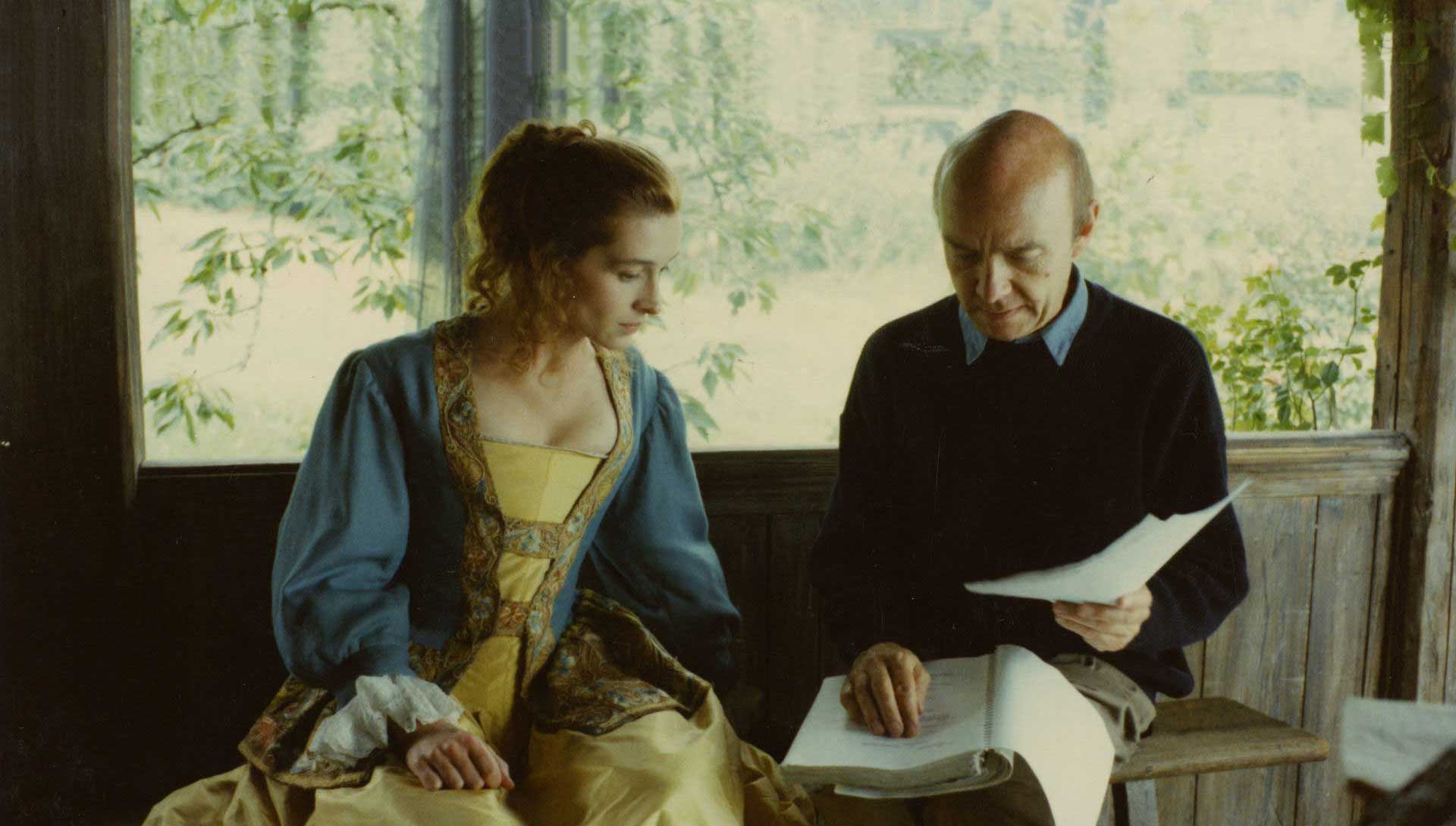Anne Brochet et Jean Paul Rappeneau sur le tournage de Cyrano de Bergerac - 1990